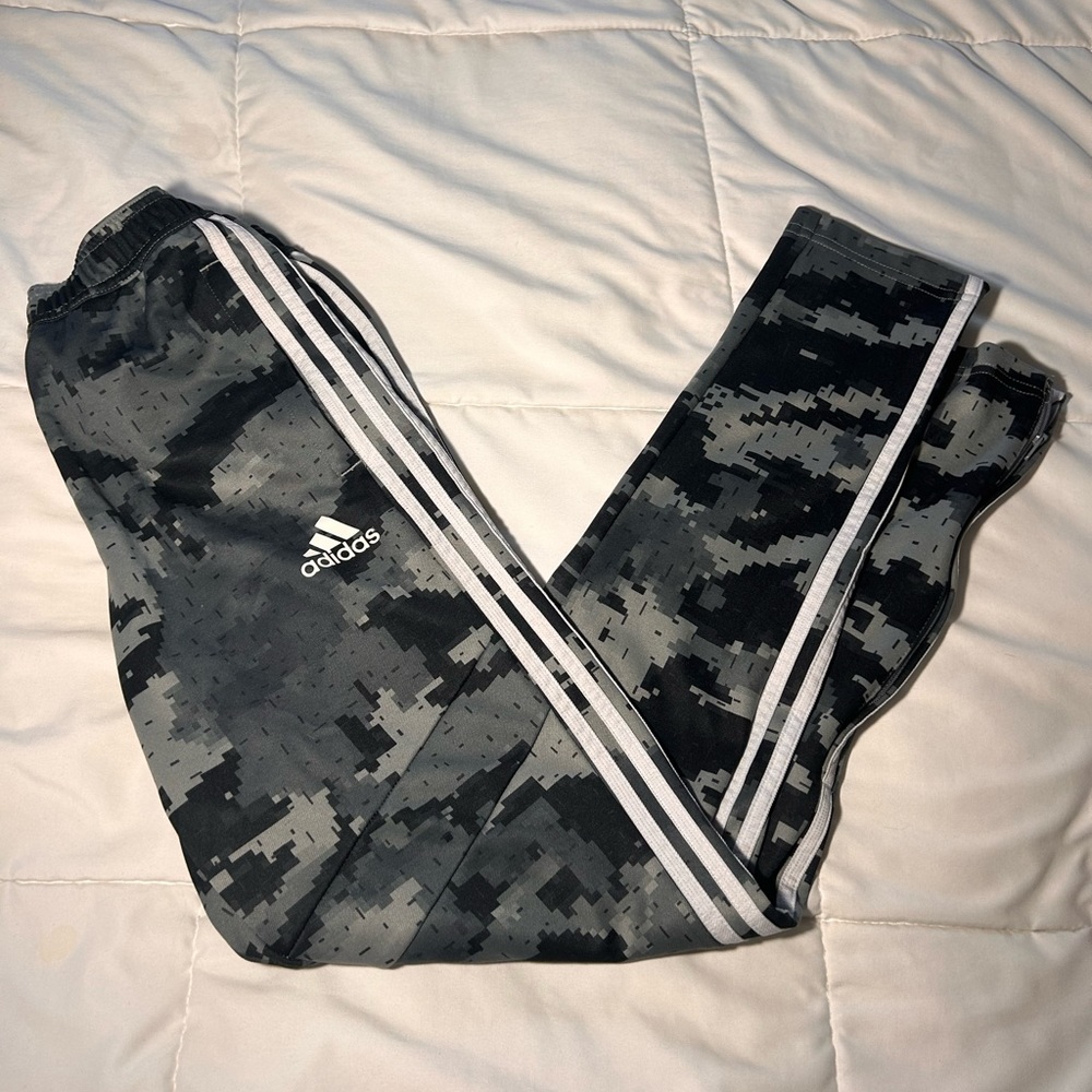 Adidas Joggers Youth Large